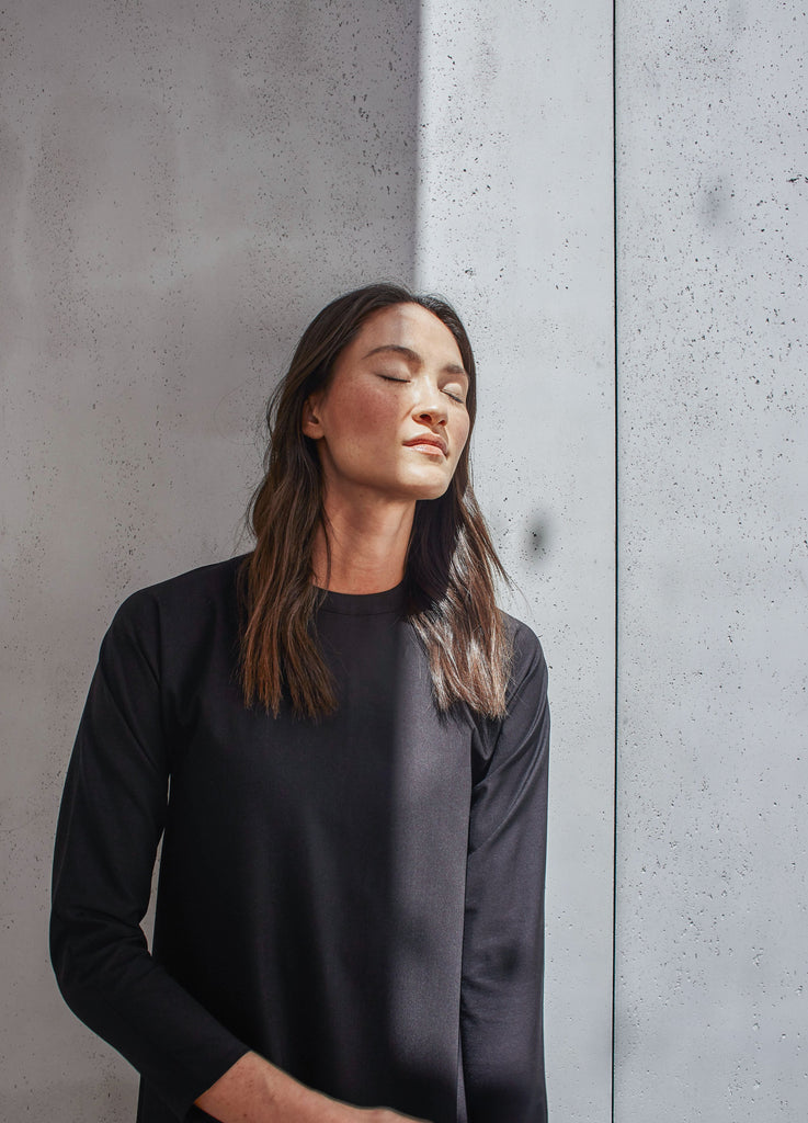 Long-Sleeved Long Dress - Black
